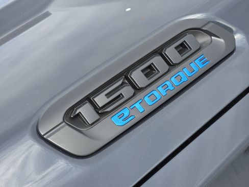 New 2026 RAM 1500 Lone Star AWD/4WD image 7