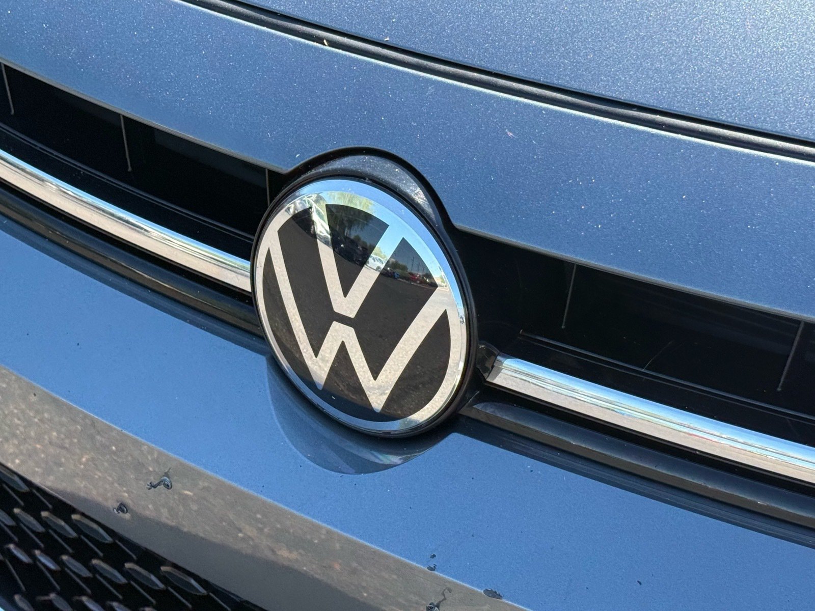 Used 2025 Volkswagen Jetta SE FWD image 33