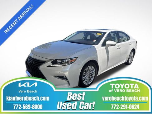 Used 2016 Lexus ES 350 w/ Premium Package w/Wood Trim FWD image 1