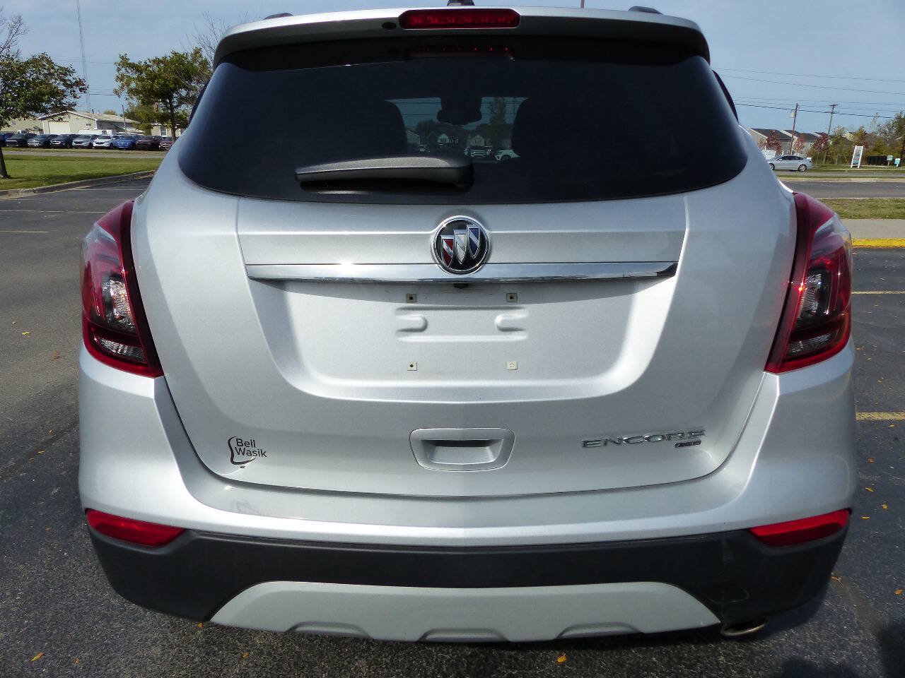 Used 2022 Buick Encore Preferred w/ Safety Package AWD/4WD image 8