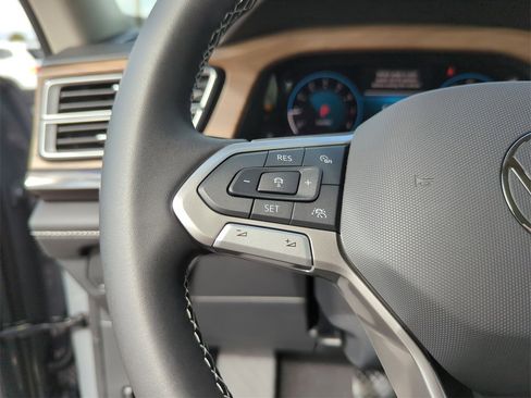 New 2026 Volkswagen Atlas SE image 38