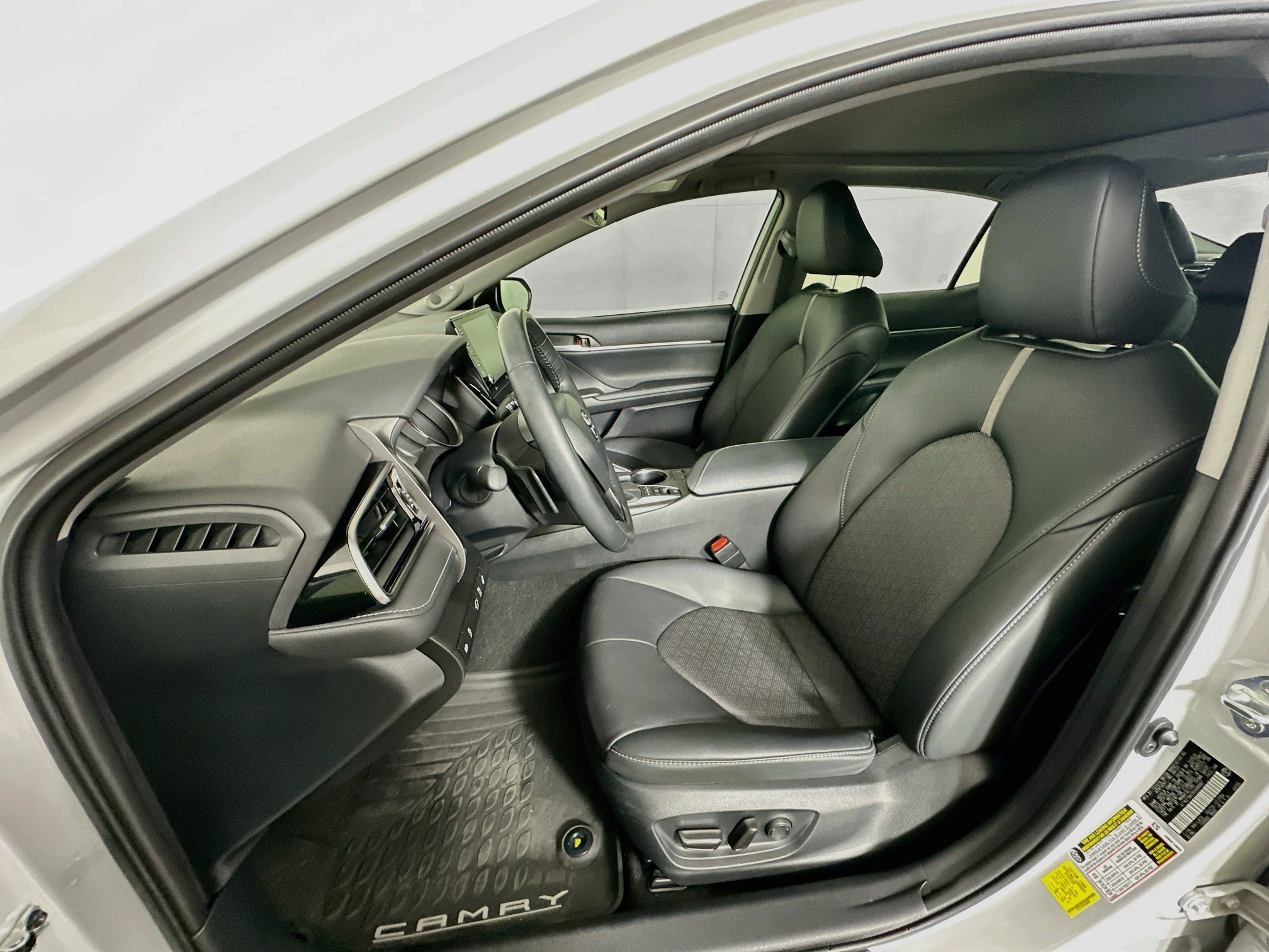 Used 2024 Toyota Camry XSE w/ Blackout Package (TMS) FWD image 13
