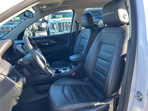Used 2023 GMC Terrain Denali image 13