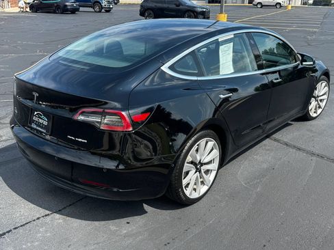 Used 2018 Tesla Model 3 Long Range AWD/4WD image 3