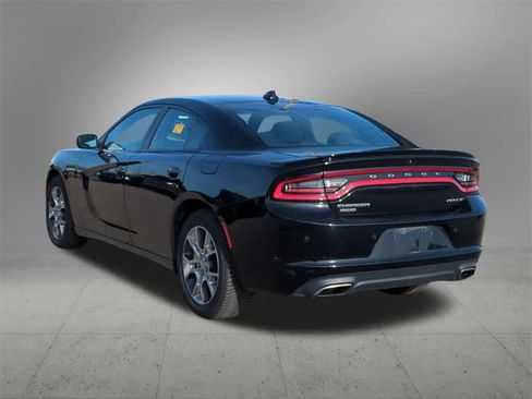 Used 2016 Dodge Charger SXT w/ AWD Plus Group image 4