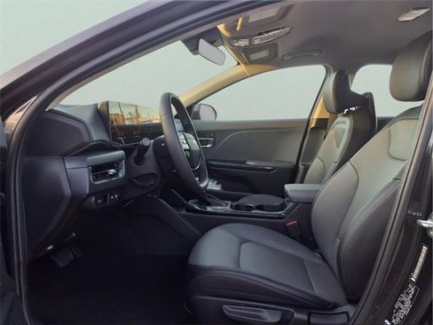 New 2026 Kia K4 EX image 16