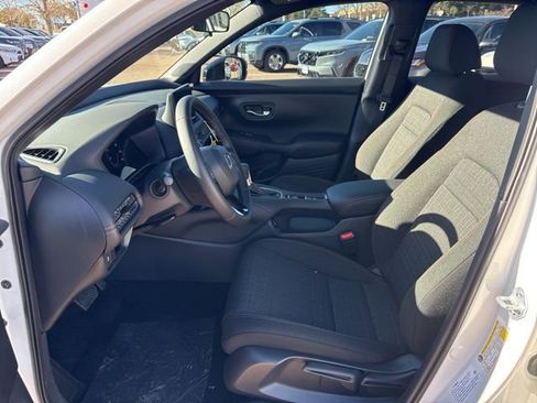New 2026 Honda HR-V Sport image 7