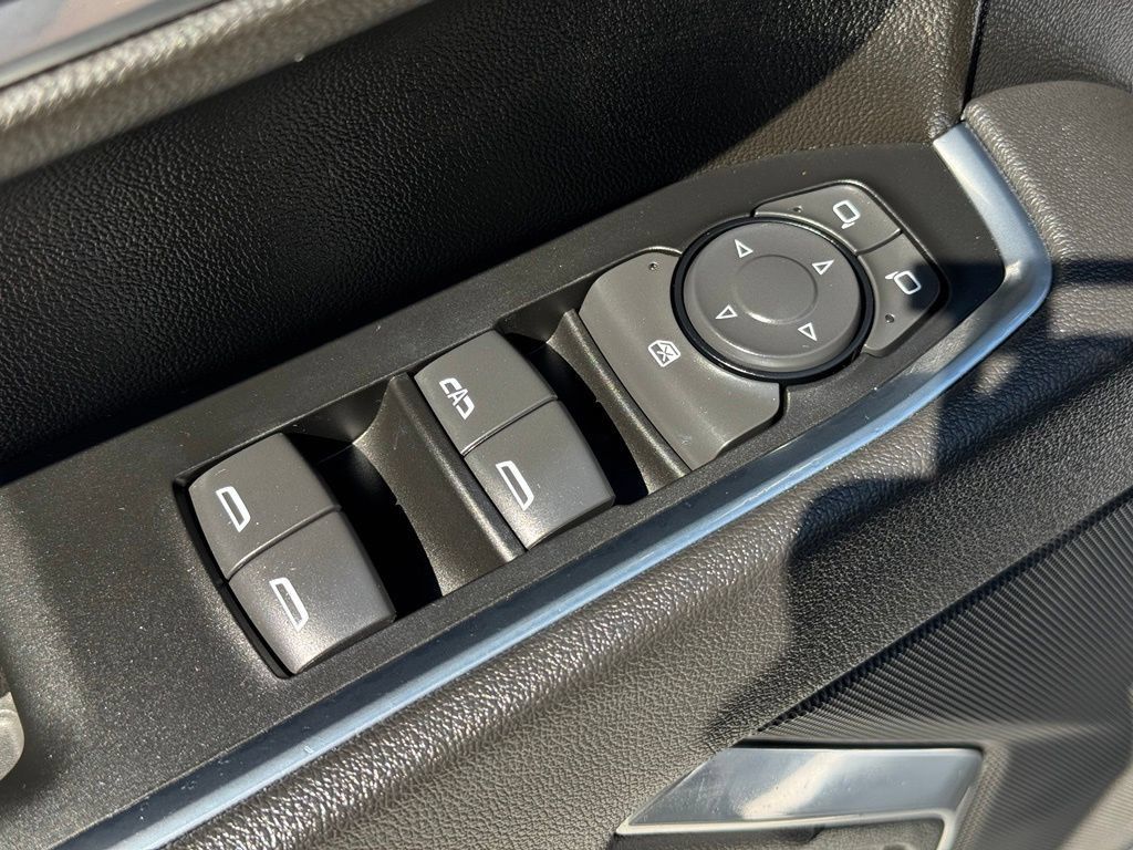 Used 2026 Chevrolet Silverado 1500 LT RWD image 25