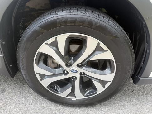 Used 2020 Subaru Outback Touring XT AWD/4WD image 12