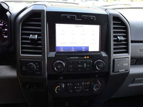 Used 2020 Ford F250 XL w/ STX Appearance Package AWD/4WD image 9