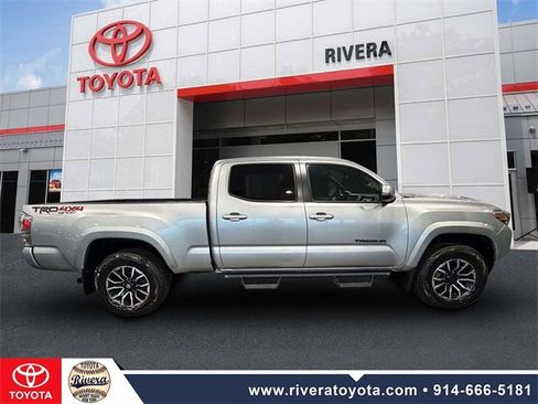 Used 2023 Toyota Tacoma TRD Sport image 4