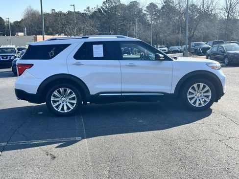 Used 2022 Ford Explorer Limited w/ Equipment Group 301A image 4