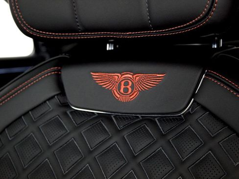 Used 2022 Bentley Flying Spur V8 AWD/4WD image 8