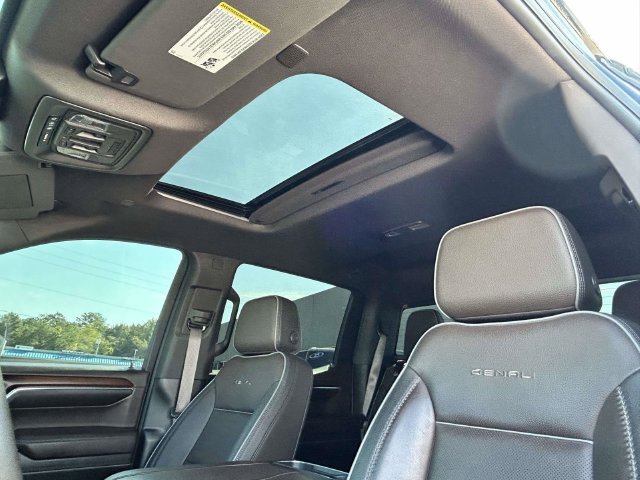 Used 2024 GMC Sierra 1500 Denali AWD/4WD image 22