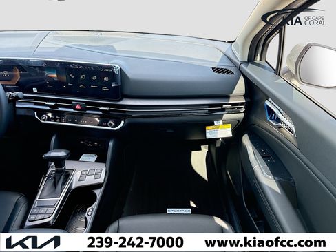 New 2026 Kia Sportage EX image 18