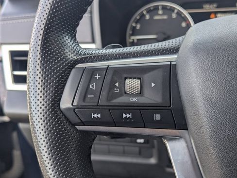 Used 2024 Mitsubishi Outlander SE image 19