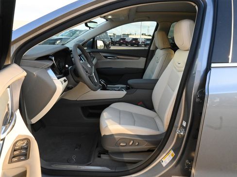 New 2026 Cadillac XT5 Premium Luxury w/ Driver Assist Package image 18