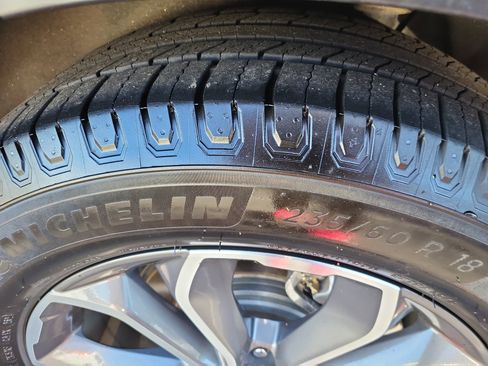 Certified 2022 Honda CR-V EX-L image 11