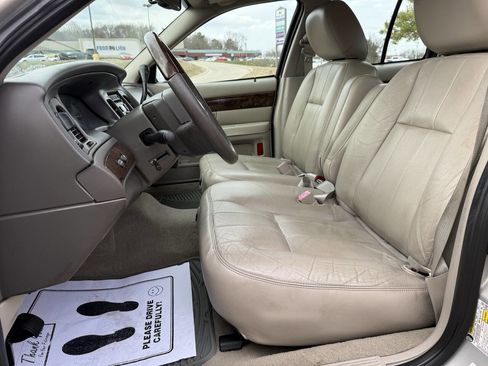 Used 2011 Mercury Grand Marquis LS image 14