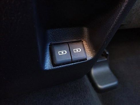 Used 2023 Toyota 4Runner TRD Off-Road image 11