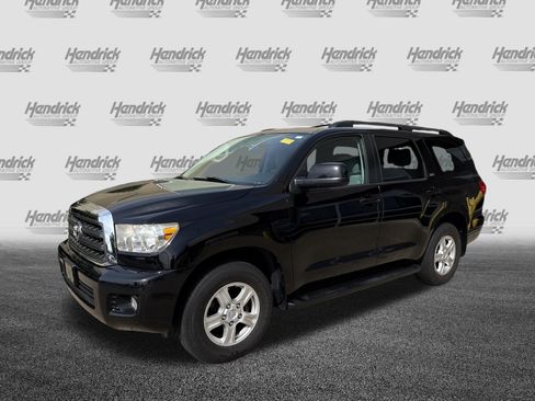 Used 2016 Toyota Sequoia SR5 AWD/4WD image 5