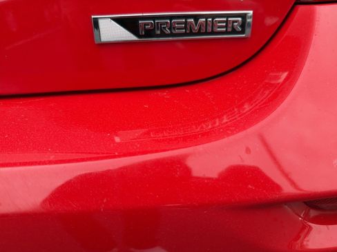 Used 2017 Chevrolet Sonic Premier image 23