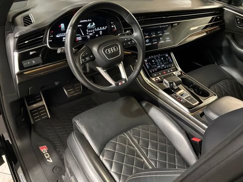 Used 2022 Audi SQ7 Premium Plus w/ SQ7 Executive Package image 17