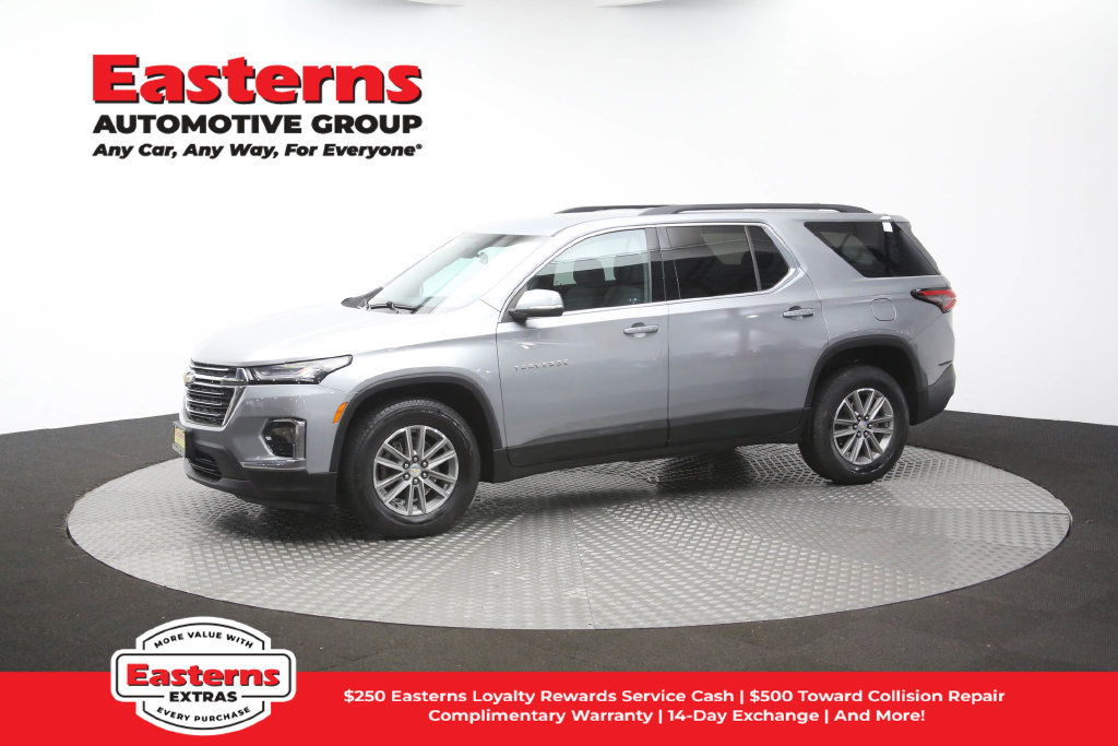 Used 2023 Chevrolet Traverse LT AWD/4WD image 61