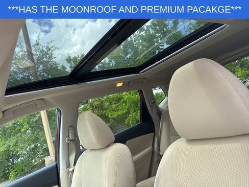 Used 2015 Nissan Rogue SV w/ SV Premium Package image 15