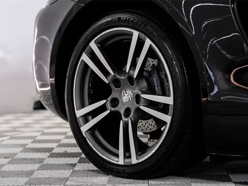 Used 2015 Porsche Cayman image 47