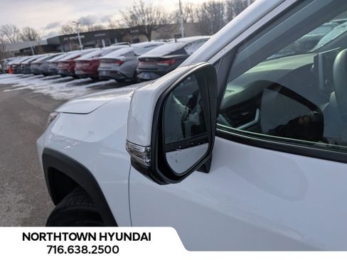 Used 2024 Toyota RAV4 Adventure image 41