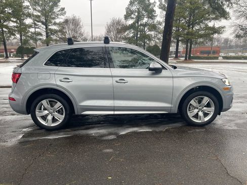 Used 2019 Audi Q5 2.0T Premium Plus w/ Premium Plus Package image 6