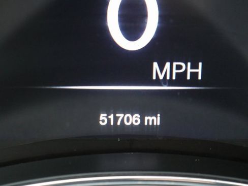 Used 2022 Jeep Grand Cherokee Limited image 8