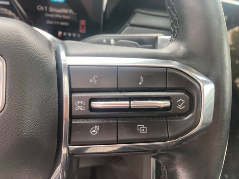 Certified 2024 GMC Acadia Elevation w/ Luxury Package AWD/4WD image 41