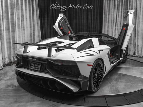 Used 2016 Lamborghini Aventador LP 750-4 Superveloce image 49