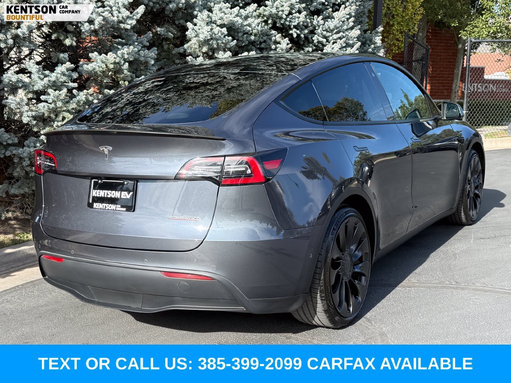 Used 2022 Tesla Model Y Performance AWD/4WD image 5