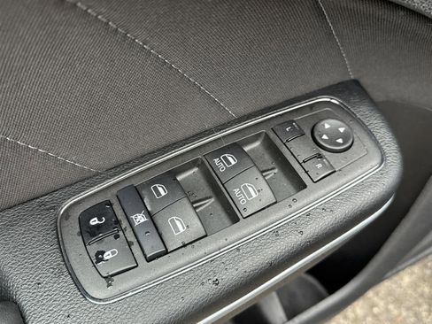 Used 2022 Dodge Charger R/T w/ Driver Convenience Group image 32