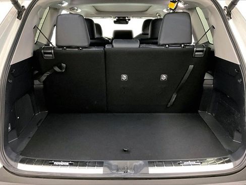 Used 2025 Toyota Grand Highlander AWD Hybrid image 39