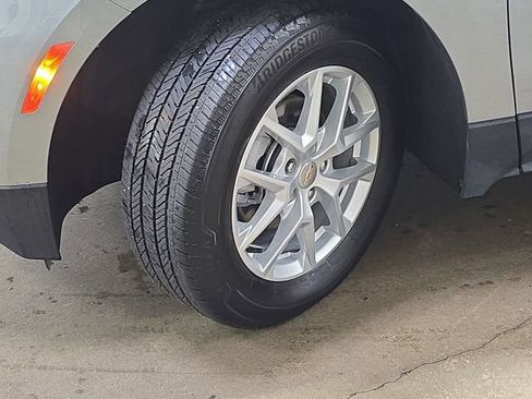 Used 2024 Chevrolet Equinox LT w/ LPO, Floor Liner Package image 32