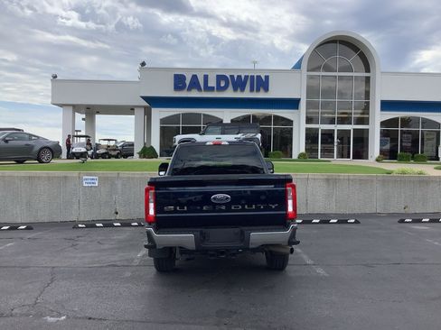 Used 2024 Ford F250 XLT AWD/4WD image 6