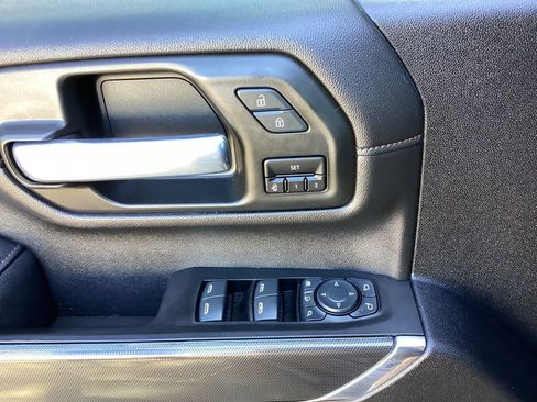 Used 2021 GMC Sierra 2500 AT4 image 69