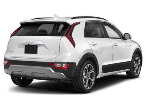 Used 2023 Kia Niro EX Touring FWD image 5