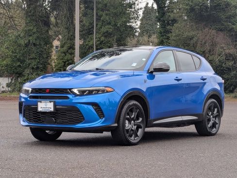 Used 2024 Dodge Hornet R/T Plus w/ R/T Blacktop Package image 9