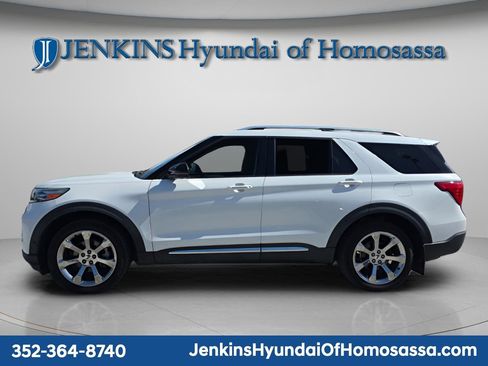 Used 2020 Ford Explorer Platinum w/ Premium Technology Package image 5