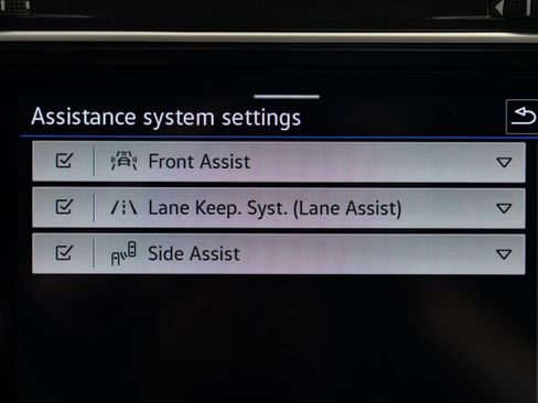 Used 2024 Volkswagen Tiguan Wolfsburg Edition image 18