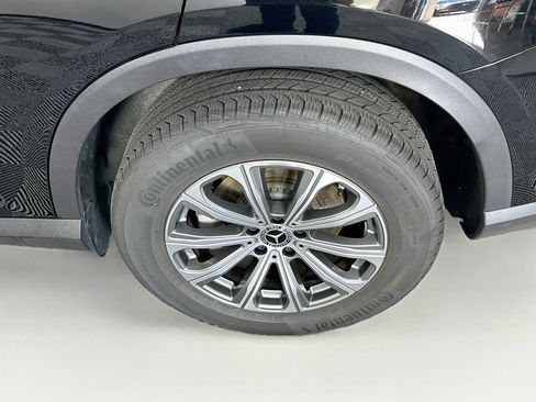 Used 2026 Mercedes-Benz GLC 300 4MATIC image 11