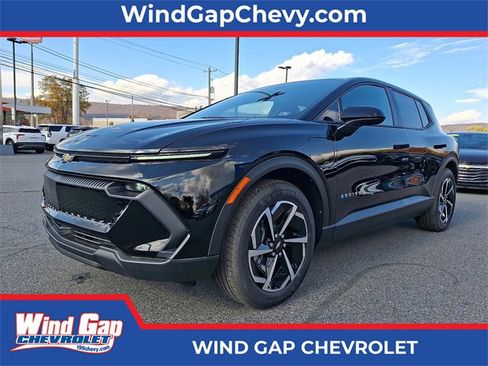 Used 2025 Chevrolet Equinox EV LT image 1