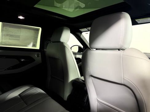 Certified 2026 Land Rover Range Rover Evoque S AWD/4WD image 29