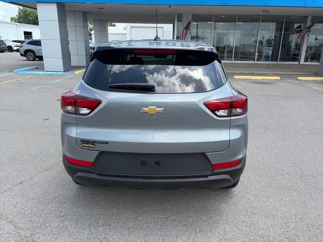 New 2026 Chevrolet TrailBlazer LS w/ LS Convenience Package FWD image 5