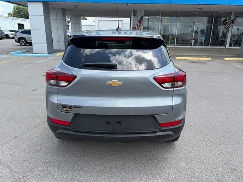 New 2026 Chevrolet TrailBlazer LS w/ LS Convenience Package FWD image 5
